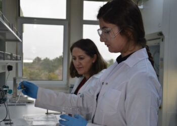 Çocukları bile laboratuvarlarda büyüdü: Onlar, bilime yön veren fedakar kadınlar