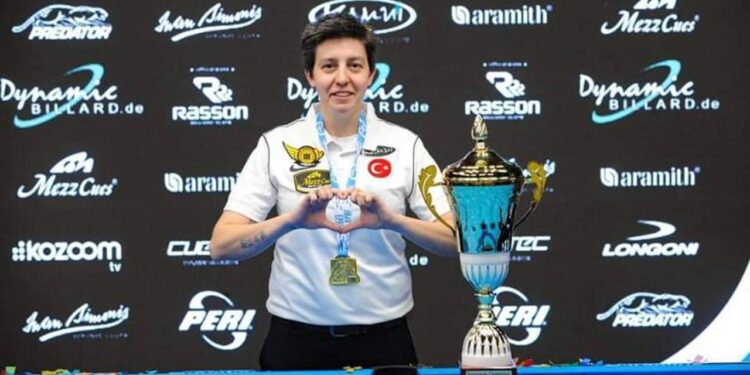 Milli bilardocu Eylül Kibaroğlu, Avrupa şampiyonu oldu