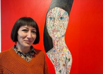 Deniz Karakurt Şekerci’nin ‘Deniz Hikayesi’ sergisi sanatseverlerle buluştu