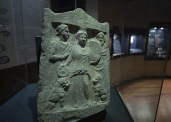 2 bin 300 yaşında! Ziyaretçilerini ağırlıyor