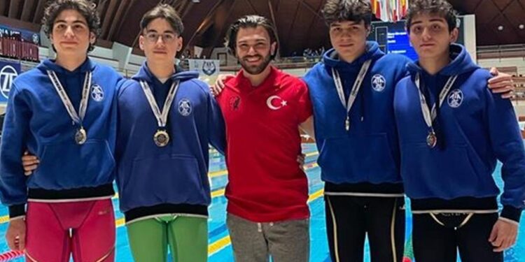 Milli sporcular Macaristan’da altın madalya kazandı