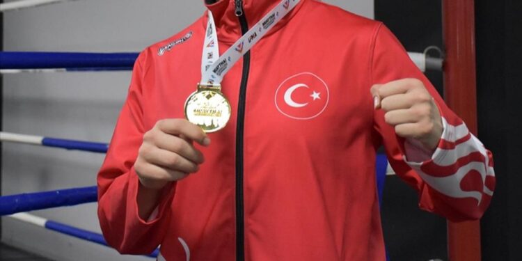 Muaythai Avrupa Şampiyonası’nda milli sporculardan 115 madalya