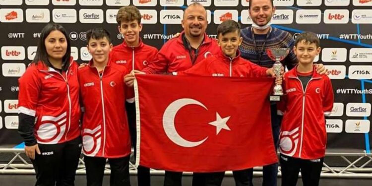 Milli sporculardan 2 madalya