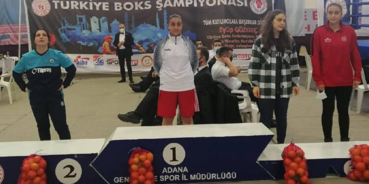 Yaren Düztaş Türkiye şampiyonu oldu
