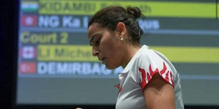 Aliye Demirbağ, Ukrayna’da şampiyon