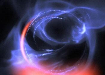 NASA, yıldız doğuran bir kara delik keşfetti