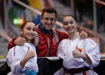 Elizan Sağlam, karate kata dünya şampiyonluğunu kazandı