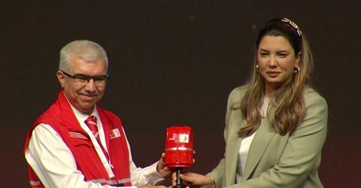 Kırmızı Yelek Uluslararası Gönüllülük Ödülleri sahiplerini buldu