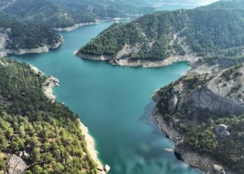 Ali Kayası’nda eşsiz manzaralar