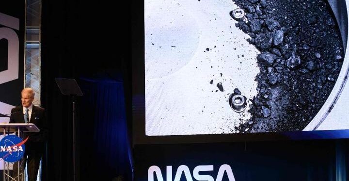 İlk bulgular açıklandı! NASA, Bennu asteroidinden gelen örnekleri sergiledi