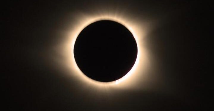 Bugün, Güneş ile aramıza Ay girecek