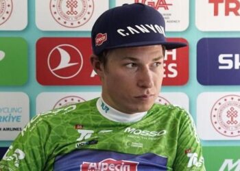 Jasper Philipsen: Bisiklet üzerinde acı da çektik ama doğal güzellikler acımızı unutturdu