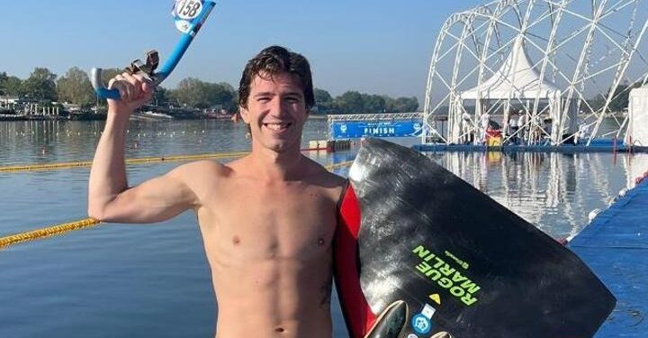 Derin Toparlak, Paletli Yüzme Dünya Şampiyonası’nda altın madalya kazandı