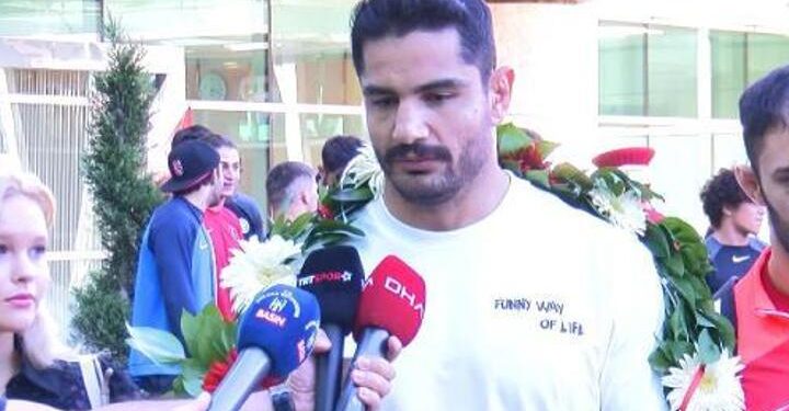 Milli güreşçi Taha Akgül söz verdi