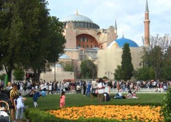 Ayasofya Camisi, 3 yılda 21 milyon ziyaretçi ağırladı