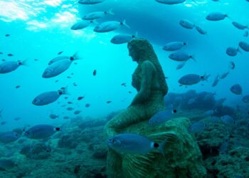 Side Sualtı Müzesi deniz dibinde zaman yolculuğuna çıkarıyor