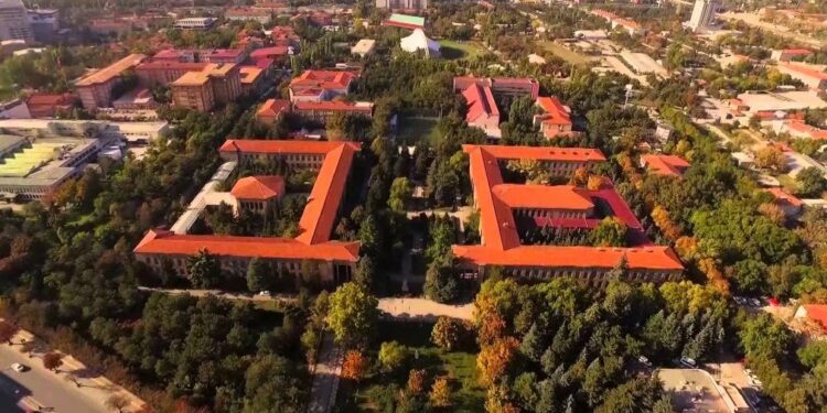 Ankara’nın koruma altındaki ağaç müzesine yoğun ilgi