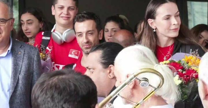 Filenin Sultanları kupayı yurda getirdi