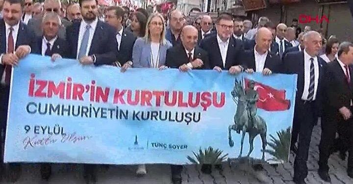 İzmir’in düşman işgalinden kurtuluşunun 101. yılı kutlandı