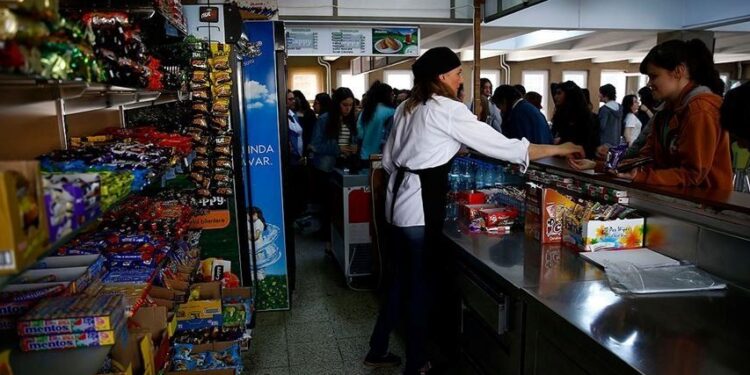 Okullarda “askıda yemek” projesi