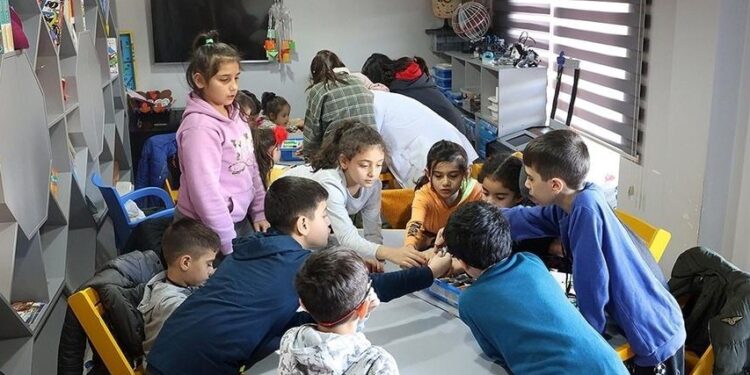 İki bakanlıktan afet bölgesindeki çocukların eğitimi için protokol