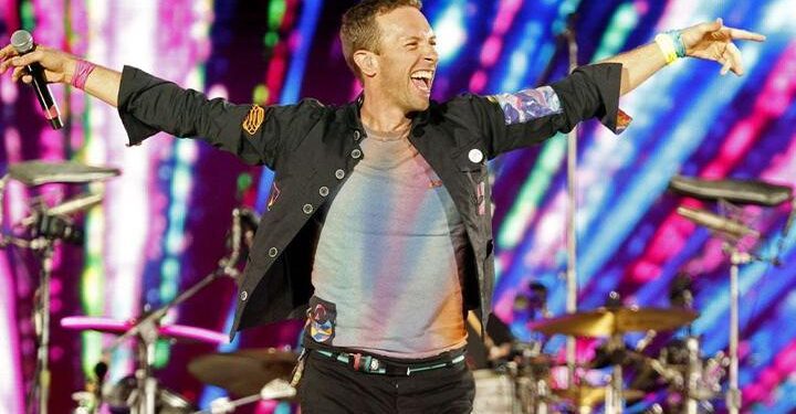 Coldplay’den Rekor Katılım: 10,3 Milyon Biletle Tüm Zamanların En Büyük Turnesi! 🎶🏟️