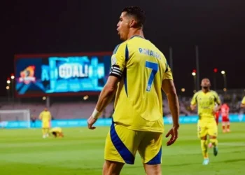 Cristiano Ronaldo Durdurulamıyor: 40 Yaşında Kariyerinin 925. Golünü Attı! ⚽🔥