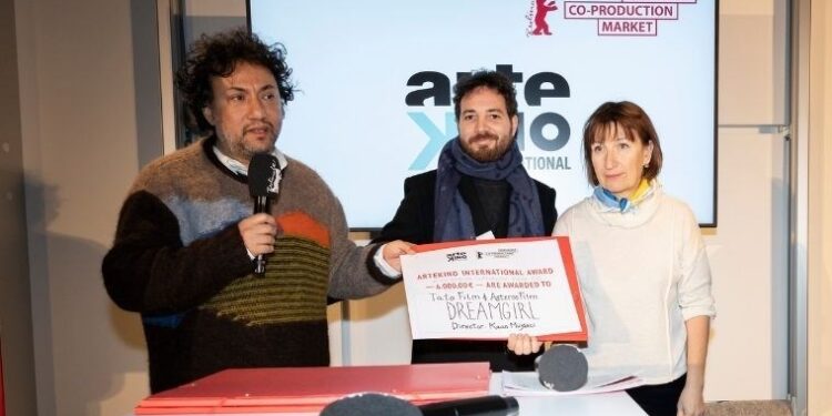 Kaan Müjdeci’nin yeni filmi Dreamgirl, ARTEKino Uluslararası Ödülü’nü kazandı! 🏆 🎬