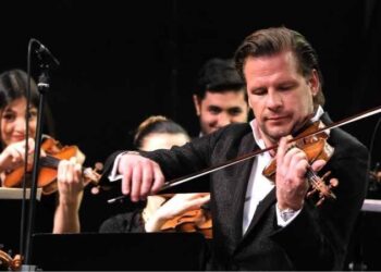 Antalya Devlet Senfoni Orkestrası, keman virtüözü Kirill Troussov’u ağırladı! 🎻✨