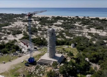 Patara’daki tarihi deniz feneri, bilime ve turizme ilham veriyor! 📚🤩