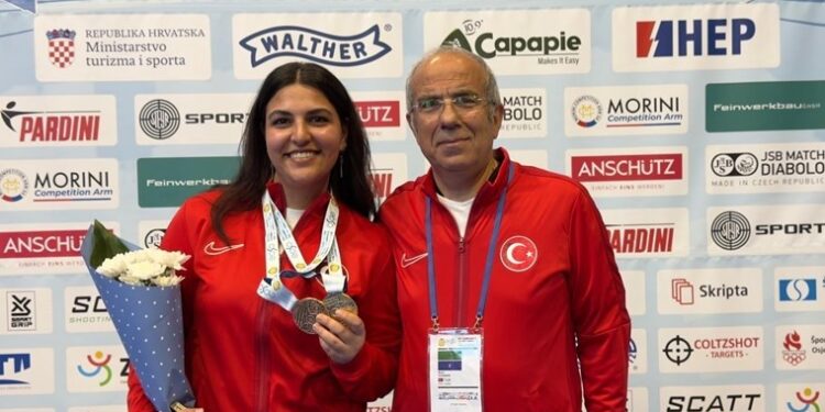 Milli atıcı Şevval İlayda Tarhan, Avrupa şampiyonu! ❤️