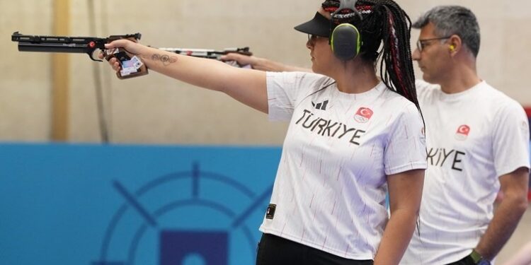 Avrupa Şampiyonası’nda altın madalya! Yusuf Dikeç ve Şevval İlayda Tarhan zirvede 🥇