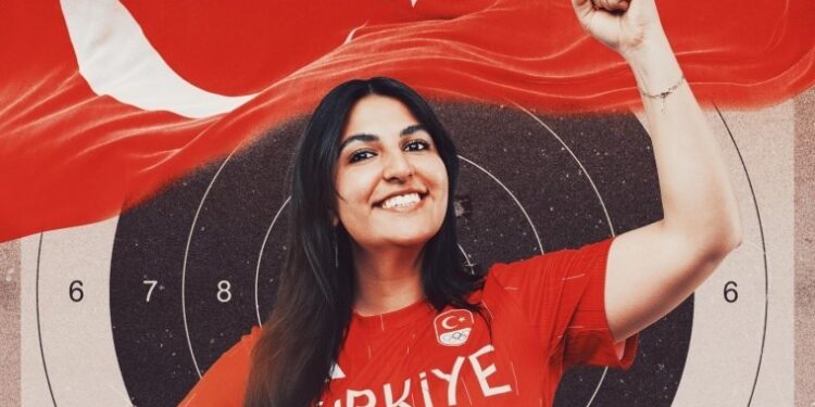 Milli atıcı Şevval İlayda Tarhan, tek bir Avrupa şampiyonasında 5 madalya kazanan ilk Türk kadın sporcu oldu. 🇹🇷🥇