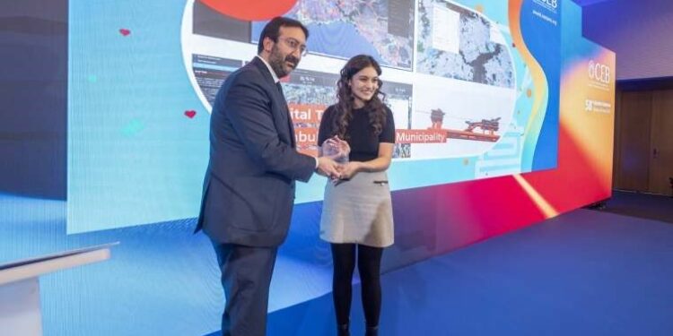 İstanbul’un akıllı çözümü dünya çapında takdir topladı! Afet Odaklı Dijital İkiz Projesi, Avrupa’dan büyük ödülle döndü! Sosyal uyumda birinci oldu 🏆🇹🇷