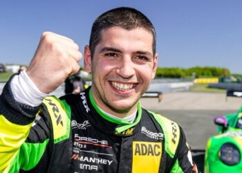 Ayhancan Güven’den tarihi zafer: Almanya Binek Otomobil Şampiyonası’nda ilk Türk birinciliği 🇹🇷🏎️