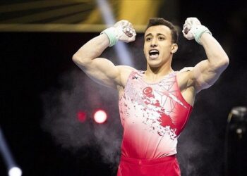 Milli cimnastikçi Adem Asil, Almanya’da ikinci kez Avrupa Şampiyonu oldu! 🏆🌟