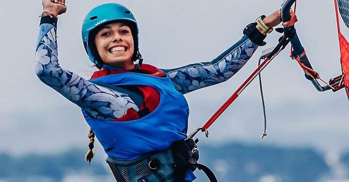 Rüzgar sörfünde tarihi başarı! Milli sporcu Parla, dünya şampiyonu oldu 🏆🇹🇷