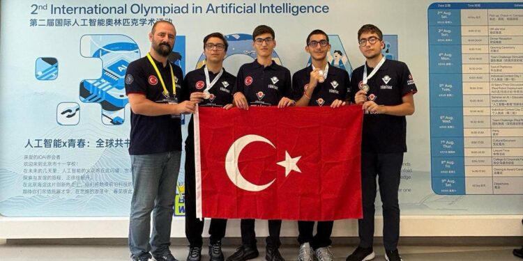 Yapay zekâda gelecek bizim! Türk öğrenciler, Çin’deki olimpiyatta 4 ödül birden kazandı 🤖🌟
