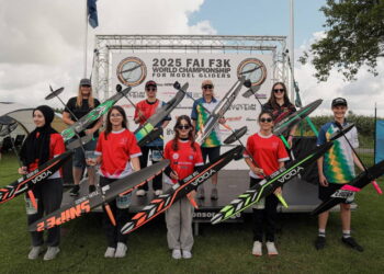 Türk gençleri havacılıkta tarih yazdı: F3K Planör Yarışması’nda iki dünya derecesi geldi ✈️🏅