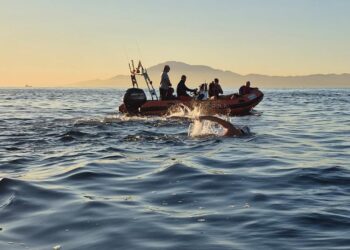 Otizmli yüzücü Tuna Tunca, Manş Denizi’nden sonra Cebelitarık Boğazı’nı da aştı 👏🏻✨