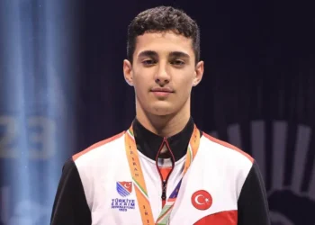 Milli eskrimci Furkan Yaman’dan Brezilya’da altın madalya!